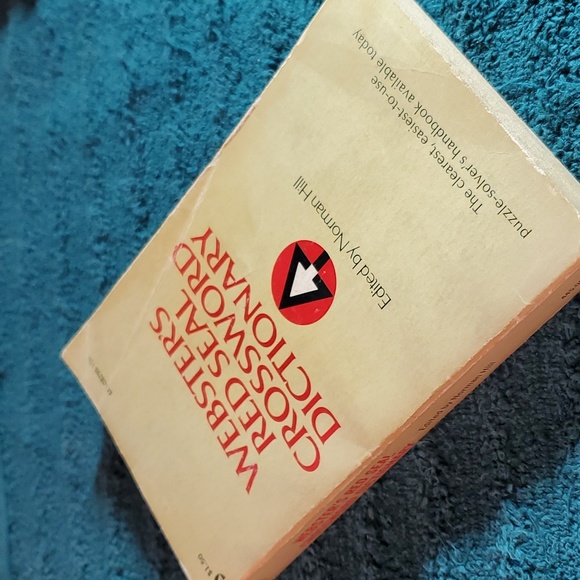 Websters red seal crossword dictionary - Picture 3 of 4